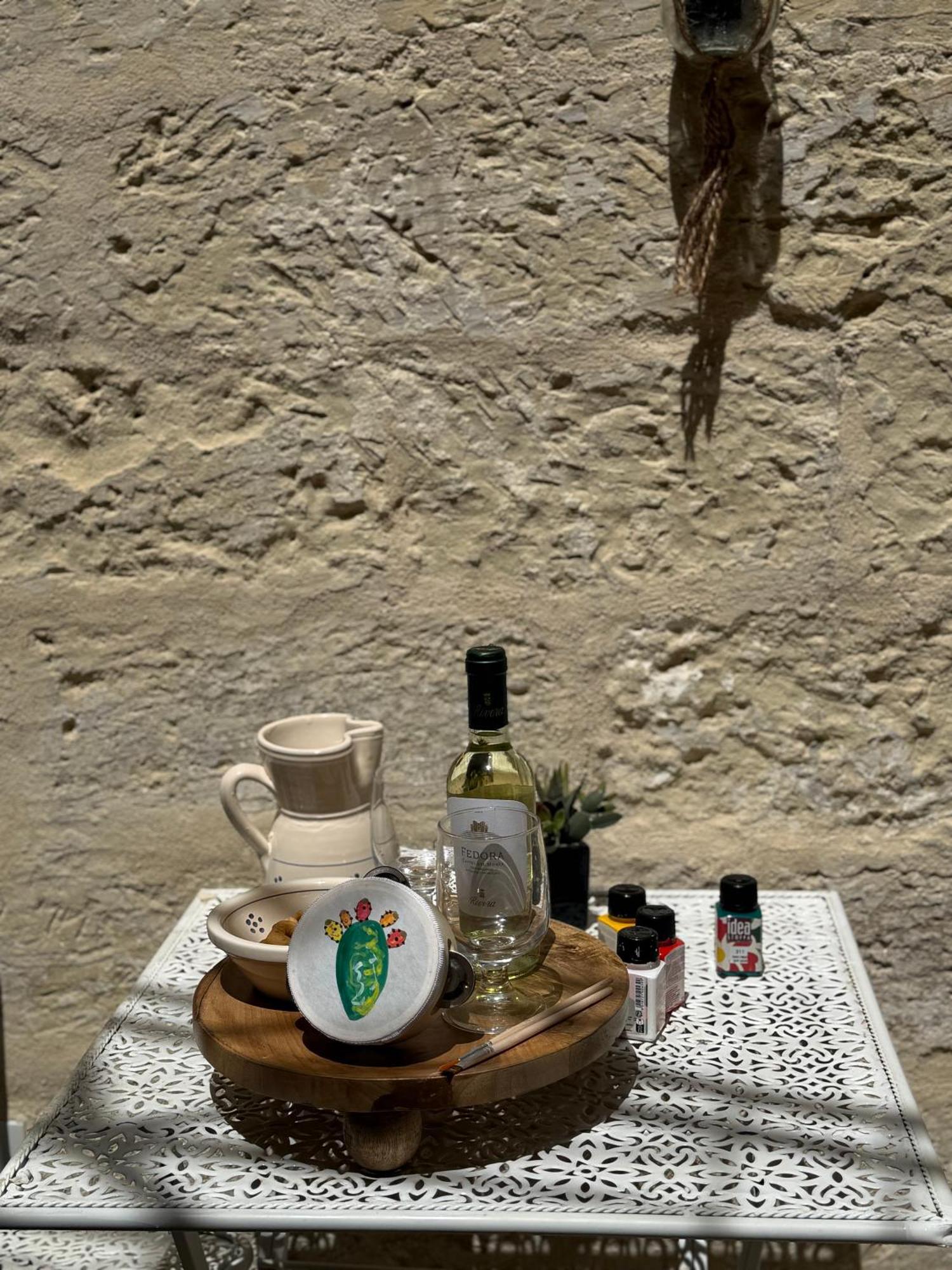Palazzo Storico Riccardi Rollo Apartment ซาน เชซาริโอ ดิ เลชเช ภายนอก รูปภาพ